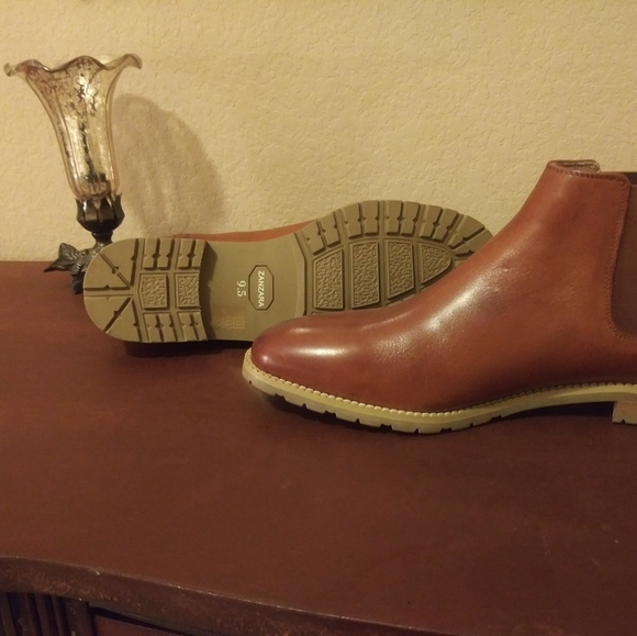 Zanzara Woody Chelsea Boots - Picture 4 of 8